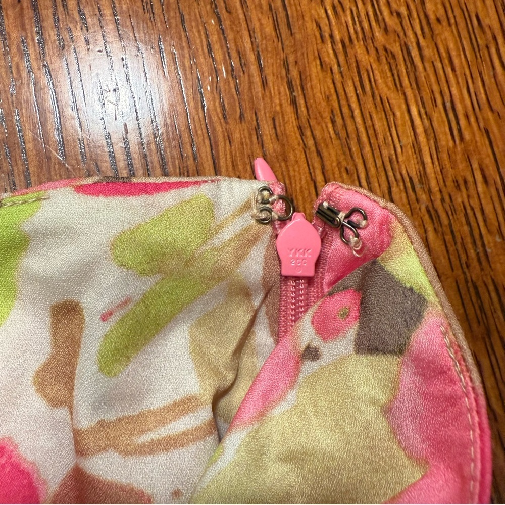 LOFT Mid-rise Pink and Green Floral Flowy Shorts - Picture 7 of 9